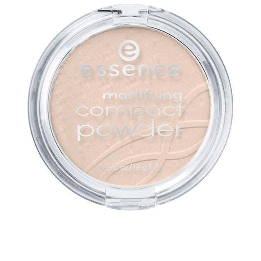 Essence Mattifying Compact Powder 11