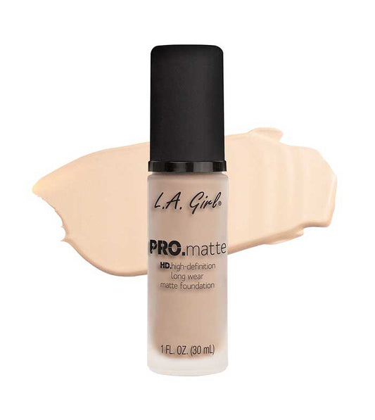 L.A. Girl - PRO Matte Liquid Foundation - GLM672: Bisque